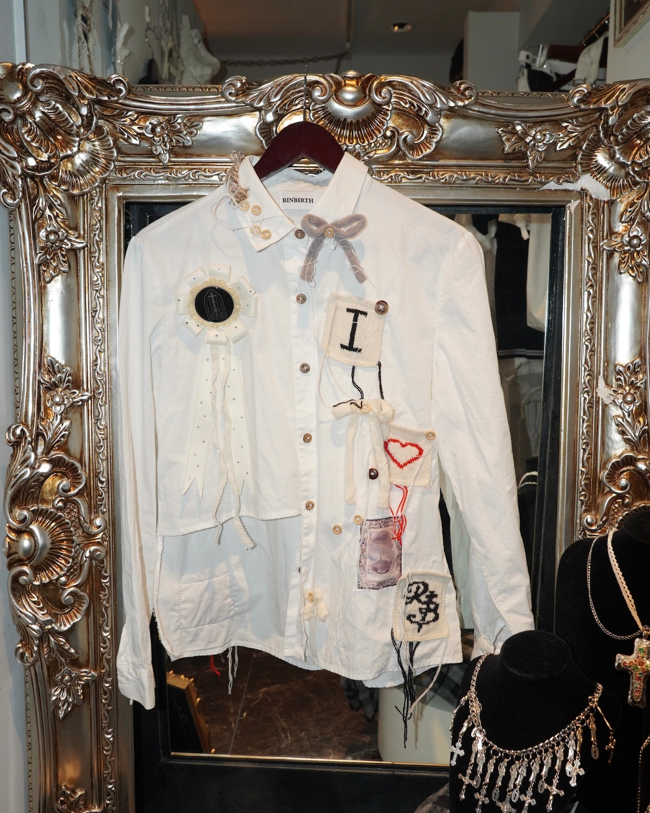 【RINBIRTH】Heraldic Badge Shirt 40022
