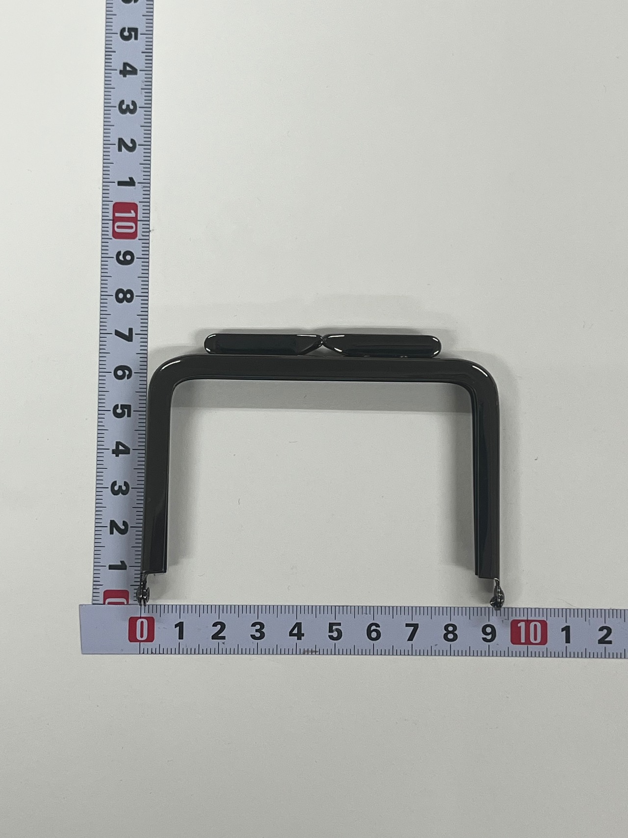 ３×２１(横約9㎝×高さ約6.3㎝)　板玉　（ブラック）