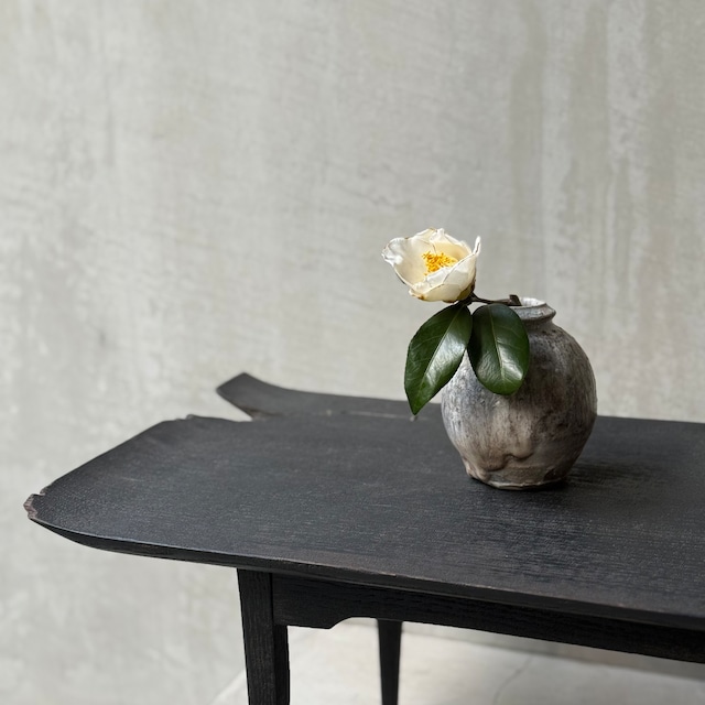 吉川仁   窯変粉引掛花