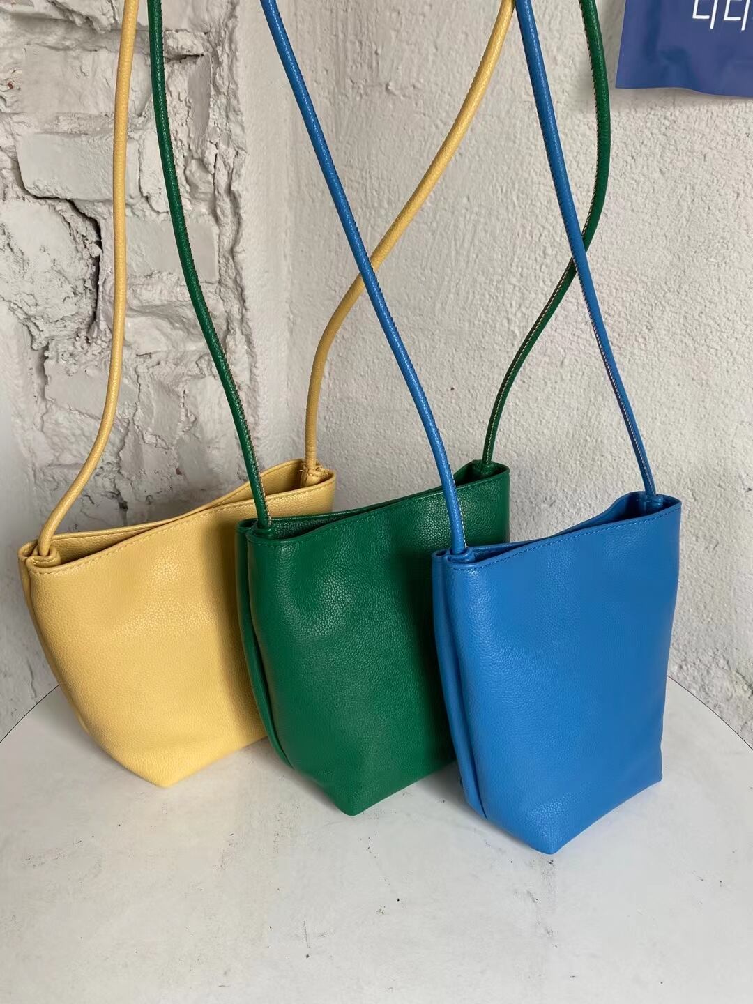 シンプルポシェット　AS001-701