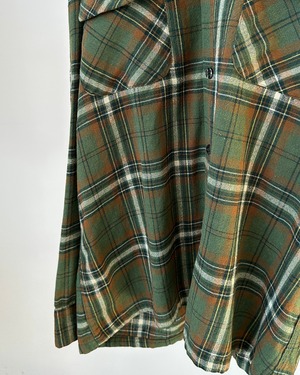 -Pendleton- Vintage 70s L Board Shirt made in USA
