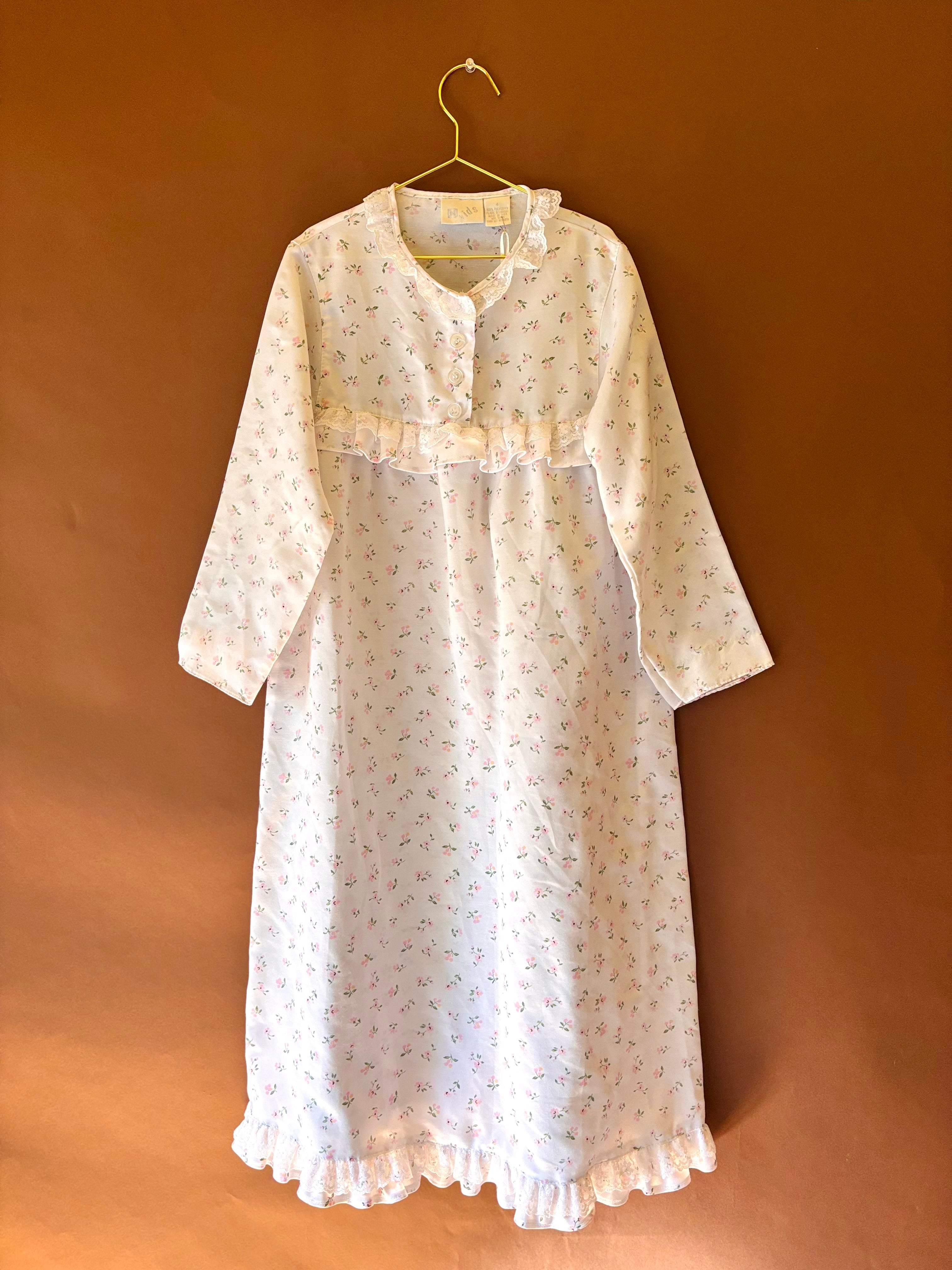 【KIDS vintage】 flower nightgown dress. about 6-8y