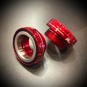 White Industries [BSA 30mm Bottom Bracket / Red]