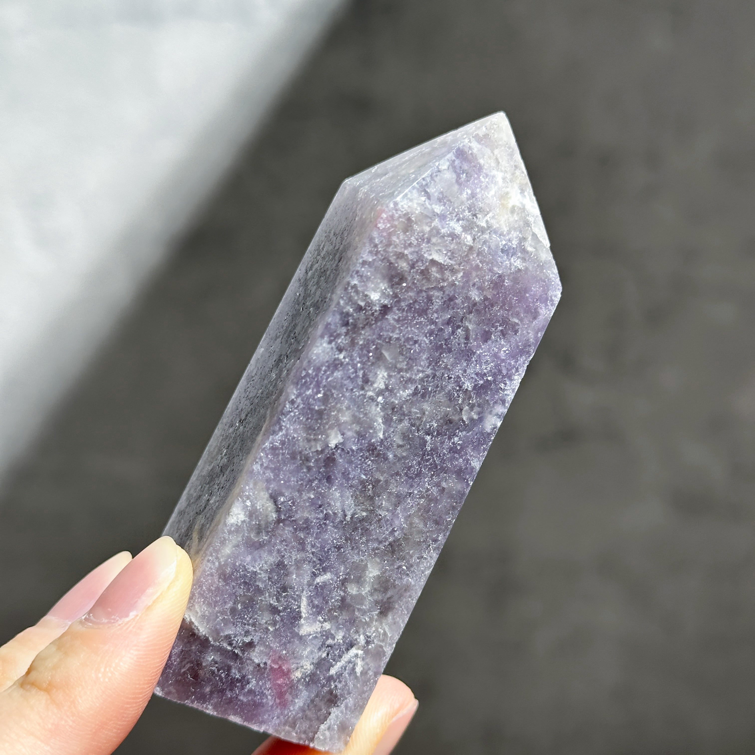 ユニコーンストーン タワー 83◇ Unicorn Stone ◇天然石・鉱物