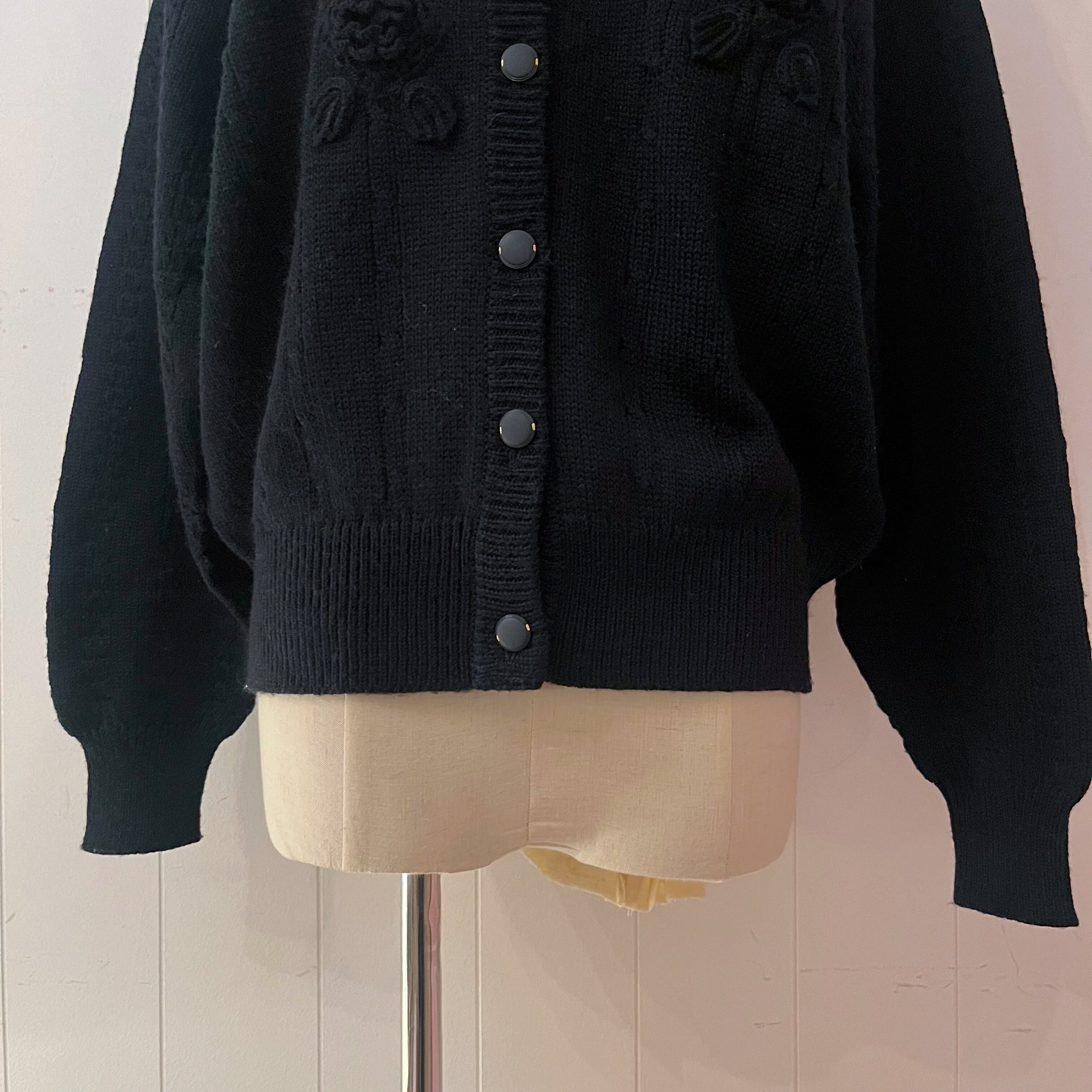 black flower motif knit cardigan