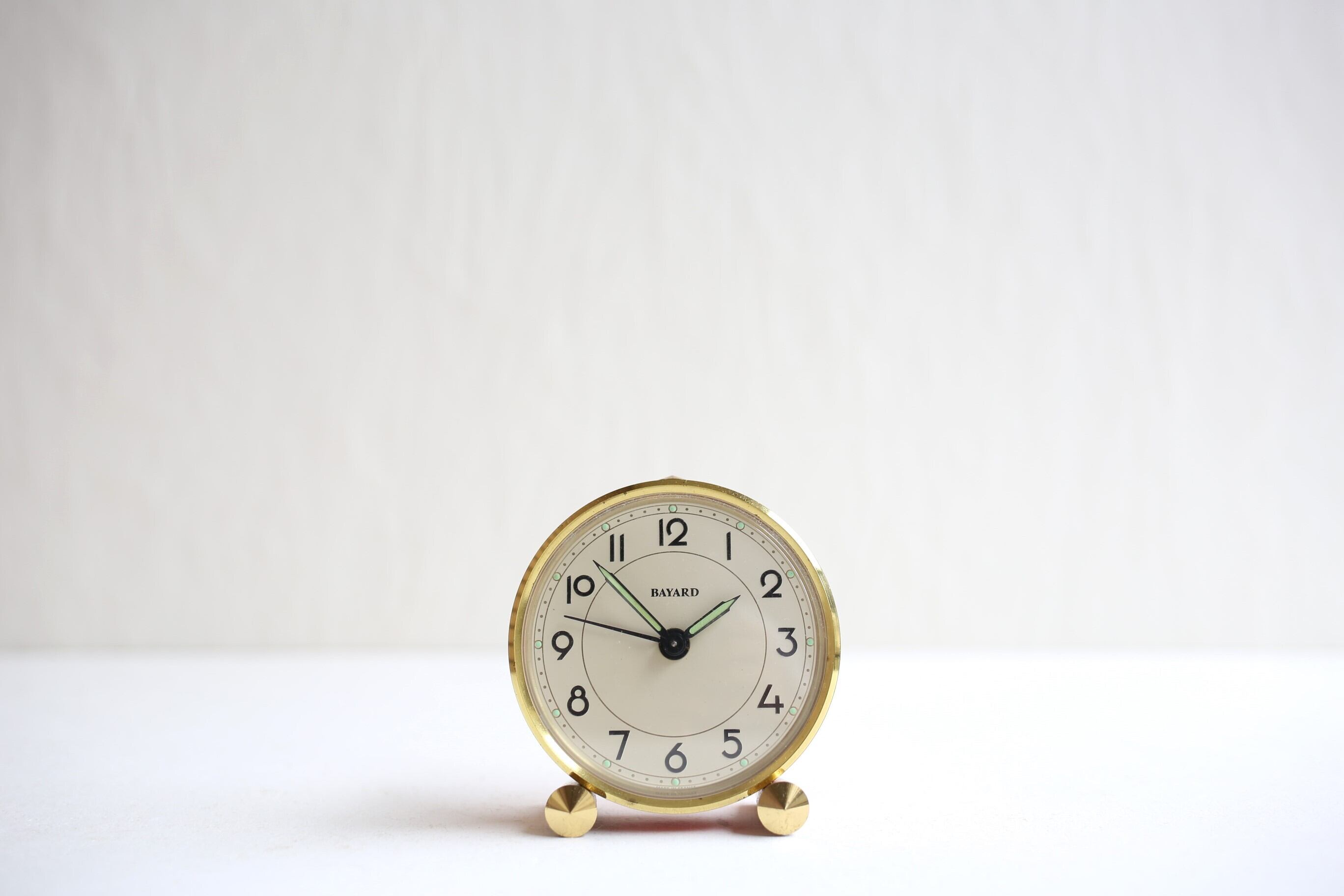 フランス アンティーク ヴィンテージ BAYARD 小さな目覚まし時計 赤×ゴールド N-04002