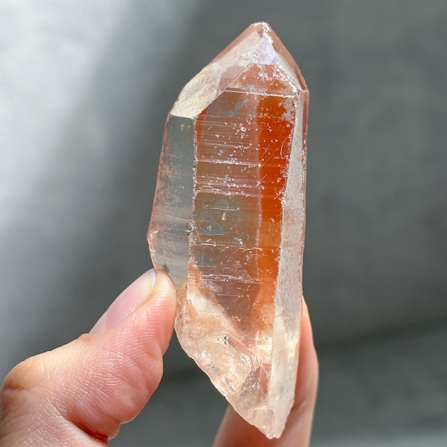 ミナスジェライス産レコードキーパー入り◎ピンクレムリアン 原石03◇ Pink Lemurian ◇天然石・パワーストーン