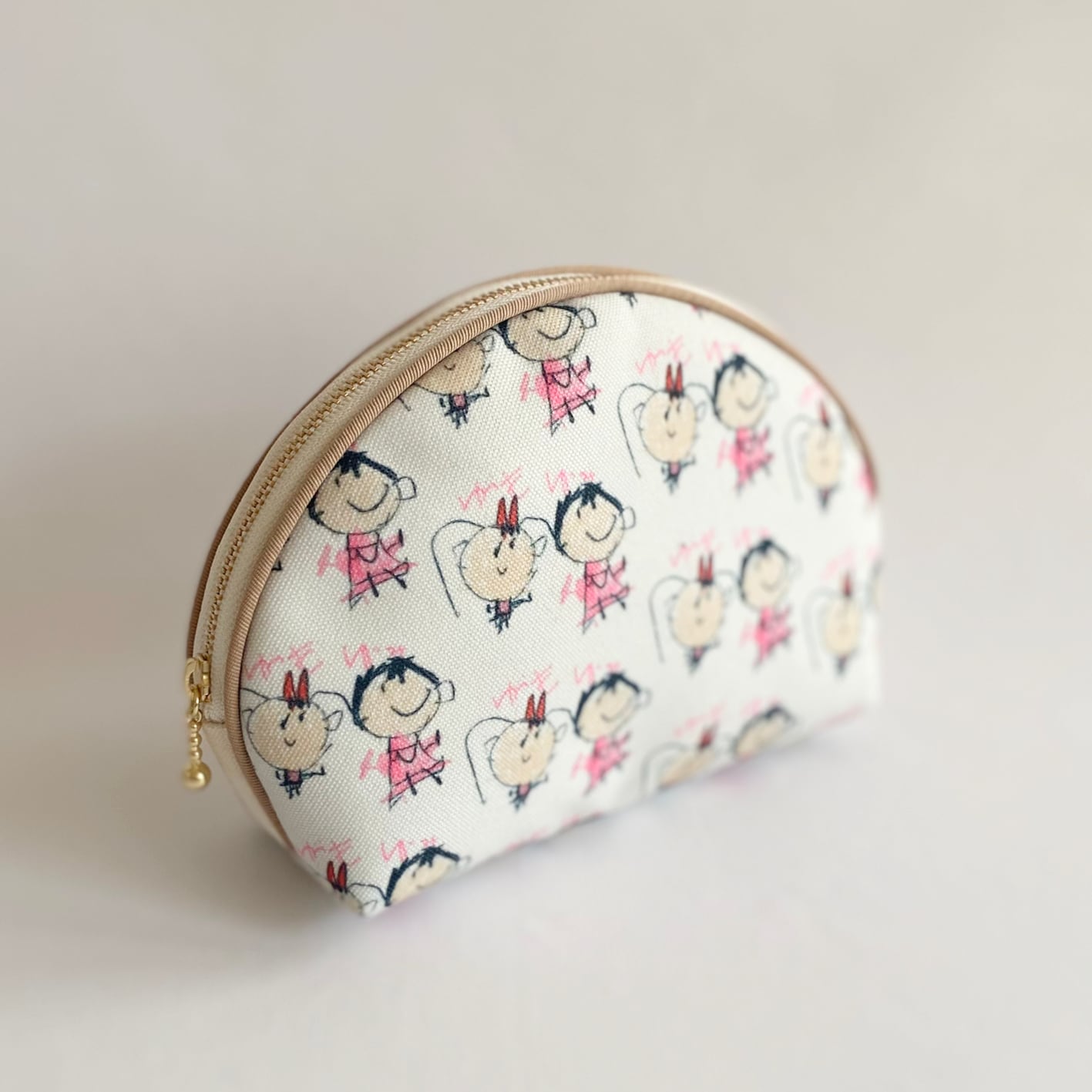 ハーフムーンポーチ◇ | リトルピカソ ｜子どもの絵で作る鞄と雑貨 ｜