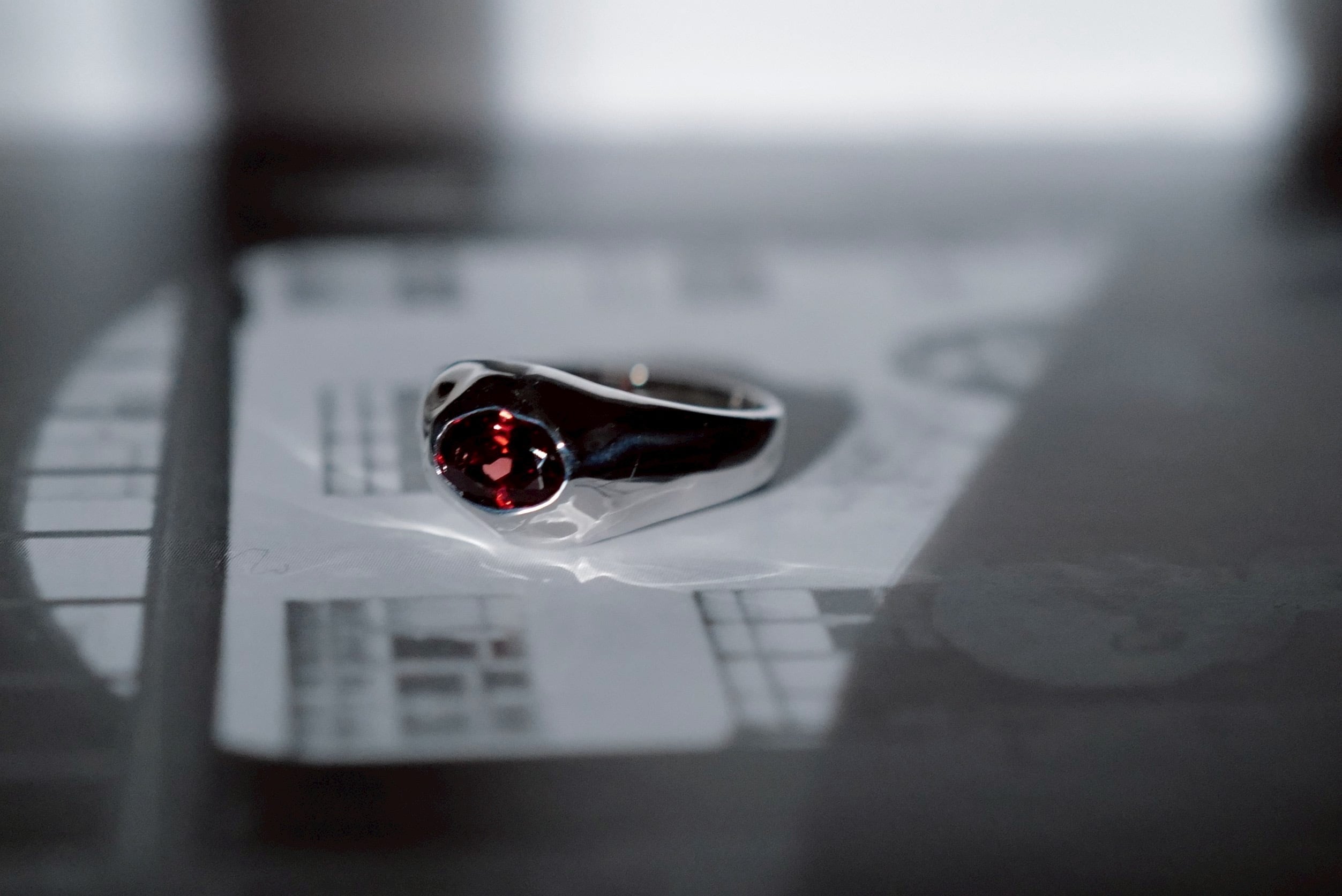 Blood-red jewel silver