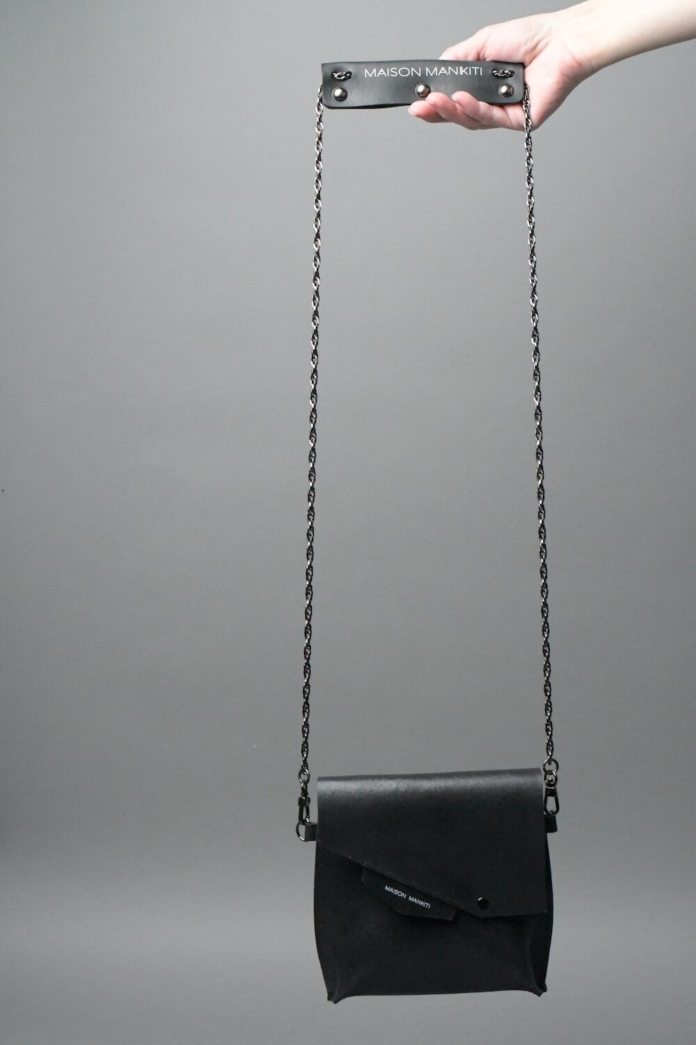 しんきち ページ チェーン ボルセッタ □リバース ネロ（ブラック）□ | MAISON MANKITI