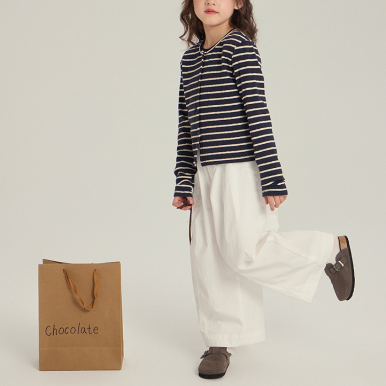 秋ピュアカラーバレルレッグパンツ