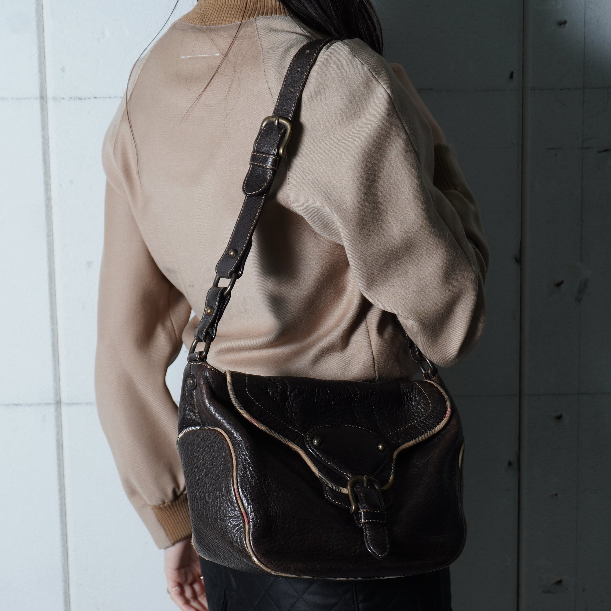 ショルダーバッグ ノバチェック レザー ホースロゴ BURBERRY オール