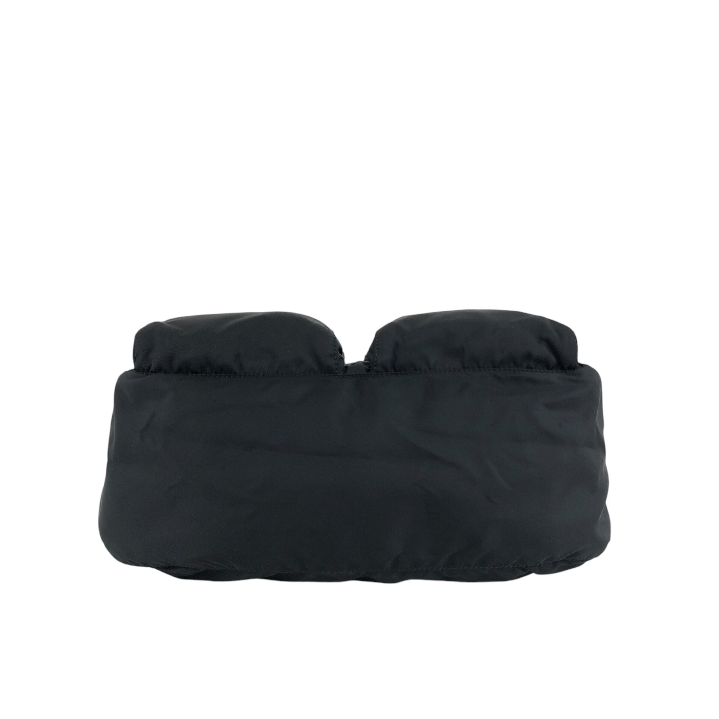 PRADA プラダ ショルダーバッグ ブラック トライアングルロゴ ナイロン