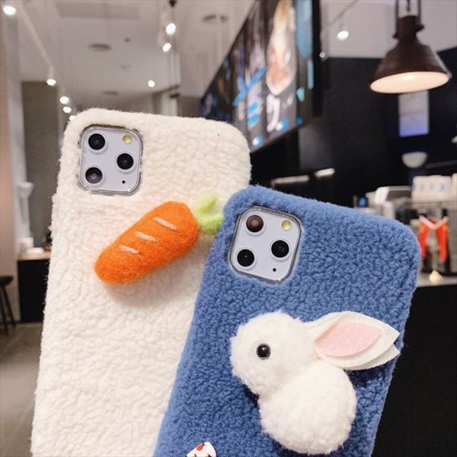 Iphoneケース うさぎ ニンジン もこもこ ボア ぬいぐるみ 個性的 おもしろい かわいい カバー スマホケース ラビット 人参 キャロット 6 6s 6plus 7 8 7plus 8plus X Xs Xsmax Xr 11 11pro 11promax レディース プレゼント インスタ映え 大人可愛い Laff Store 会社