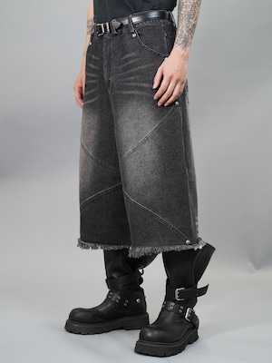 【LOVE KILLER】Studs panel baggy denim shorts