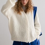 【2color】ふんわりシルエットのシープウールカーディガン P0069