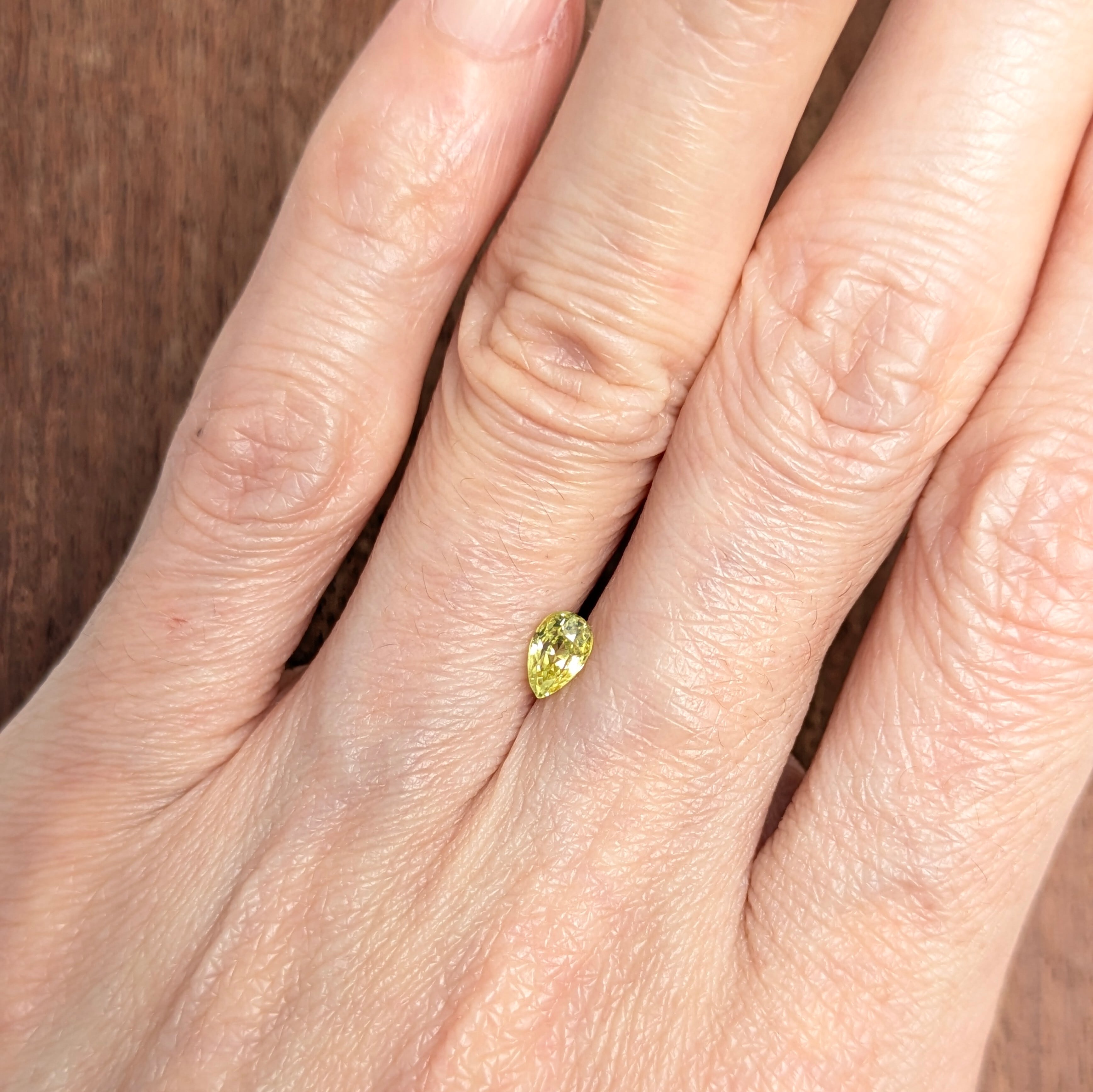 クリソベリルルース ミャンマー・モゴック産【0.47ct】 PRO208524