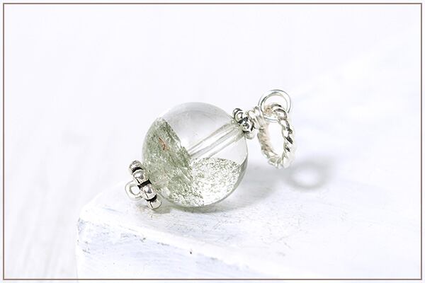 ガーデンクォーツ10ミリ玉ペンダントトップ