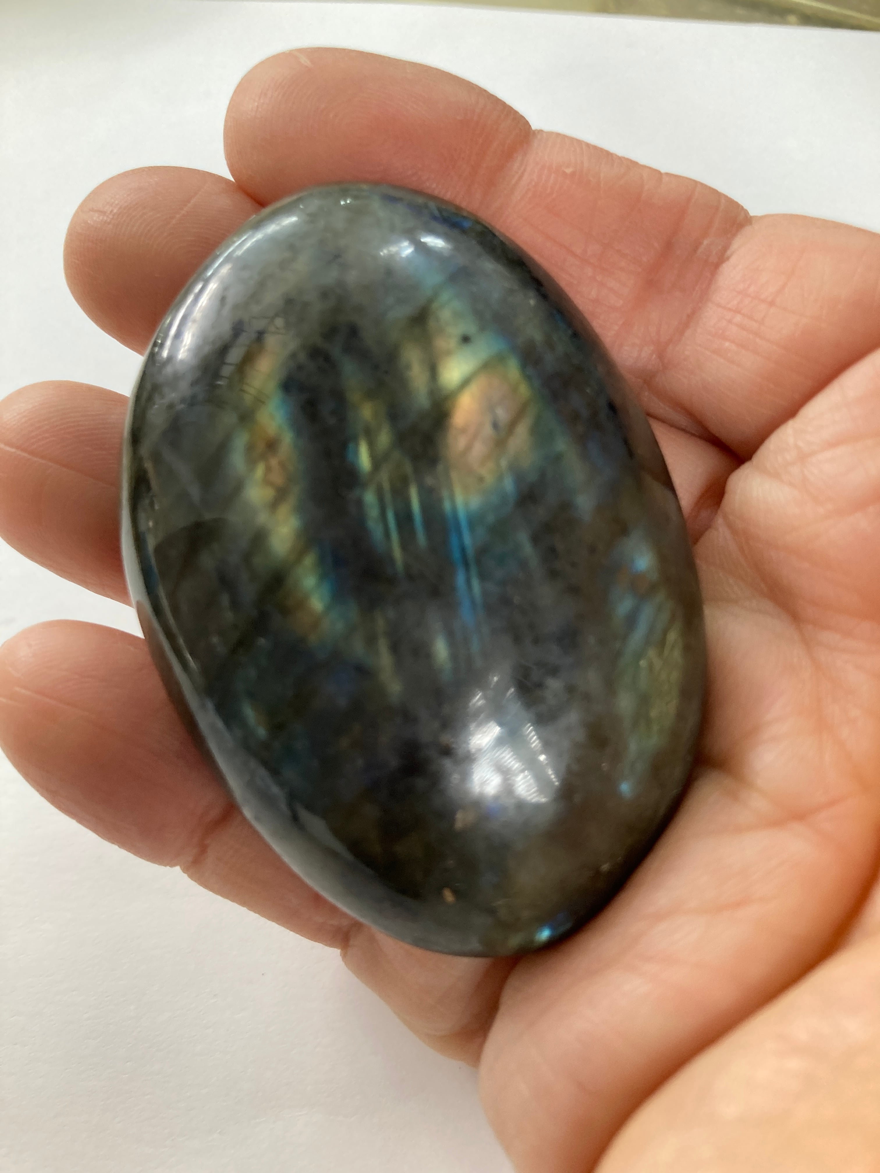 E19804】 特殊な形の水晶 ファーデン水晶 ファーデンクォーツ 天然石