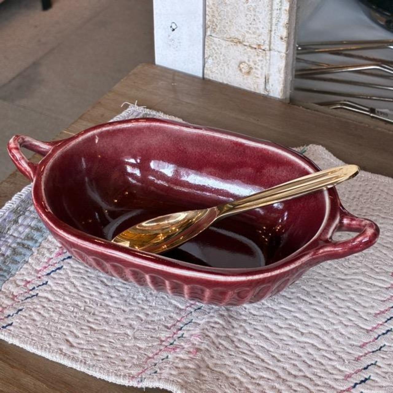 Thailand Gem Round gratin dish Oval 240ml　タイ　ジェム　オーバルグラタン皿　全3色　レッド　イエロー　オーブン可　電子レンジ可　食洗機可　耐熱皿　　
