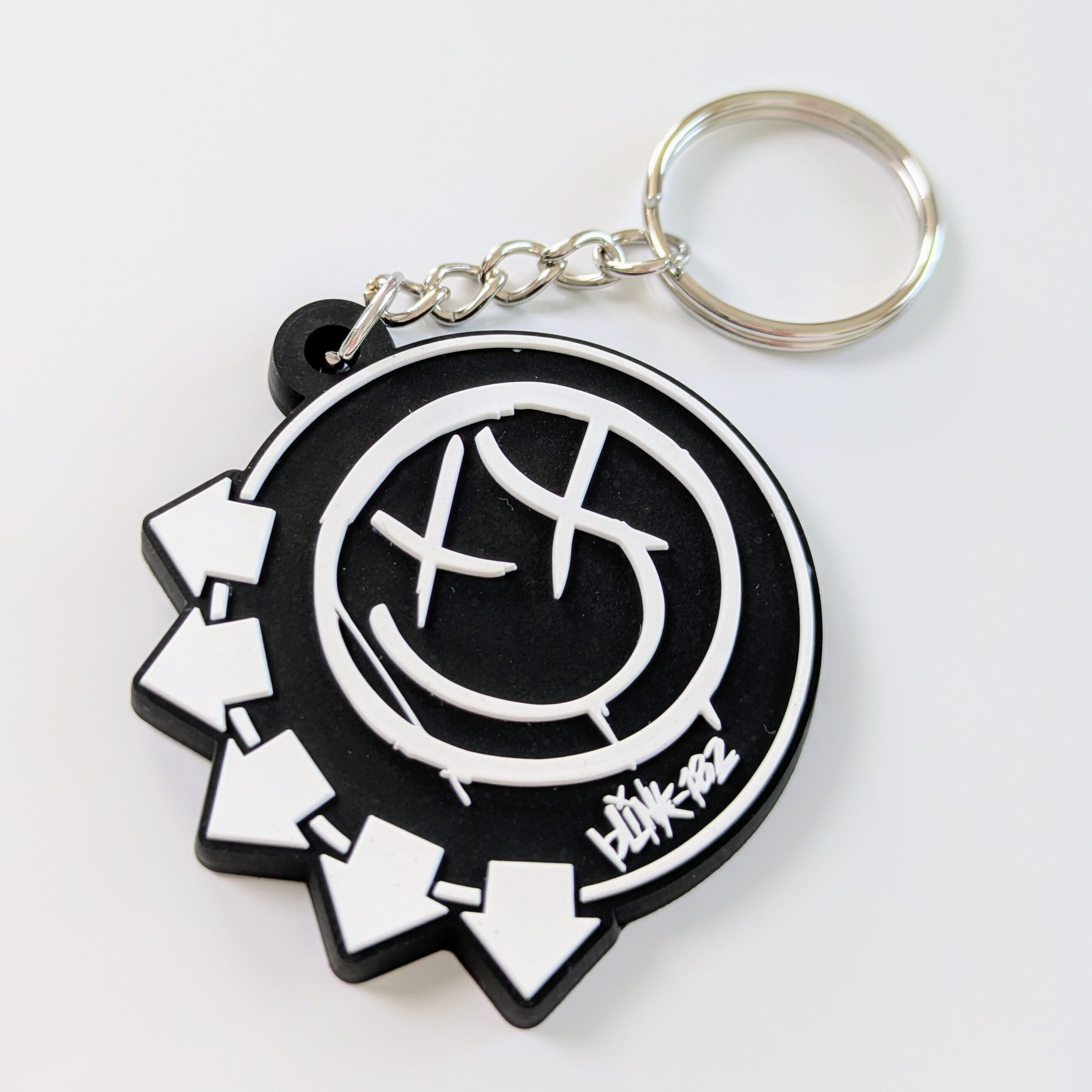 送料無料！ ★ラバーキーホルダー★ 〘5045〙【ブリンク 182 （blink-182）】 〚アメリカン雑貨 アメトイ〛