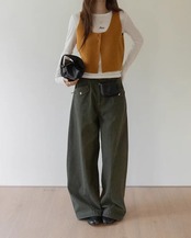 Button Front Cropped Sleeveless Vest   L0032