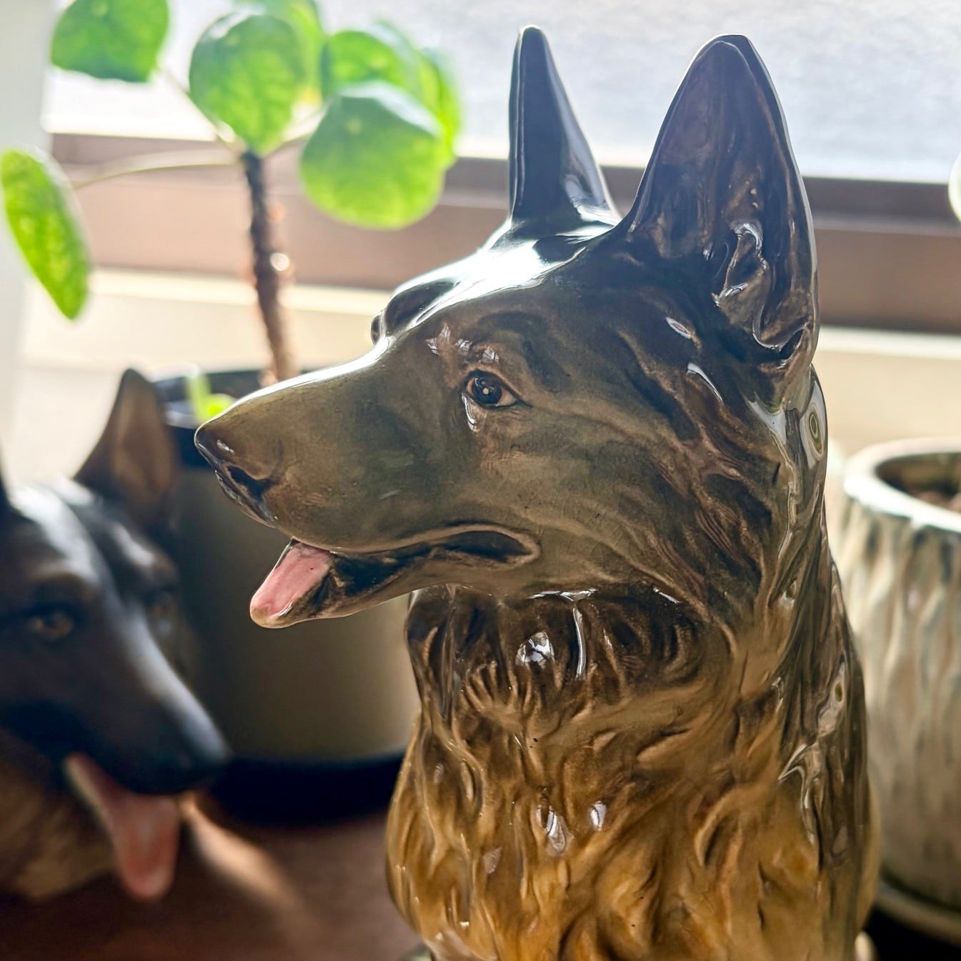 Vintage German Shepherd Dog ヴィンテージ シェパード 陶器の置物 | K