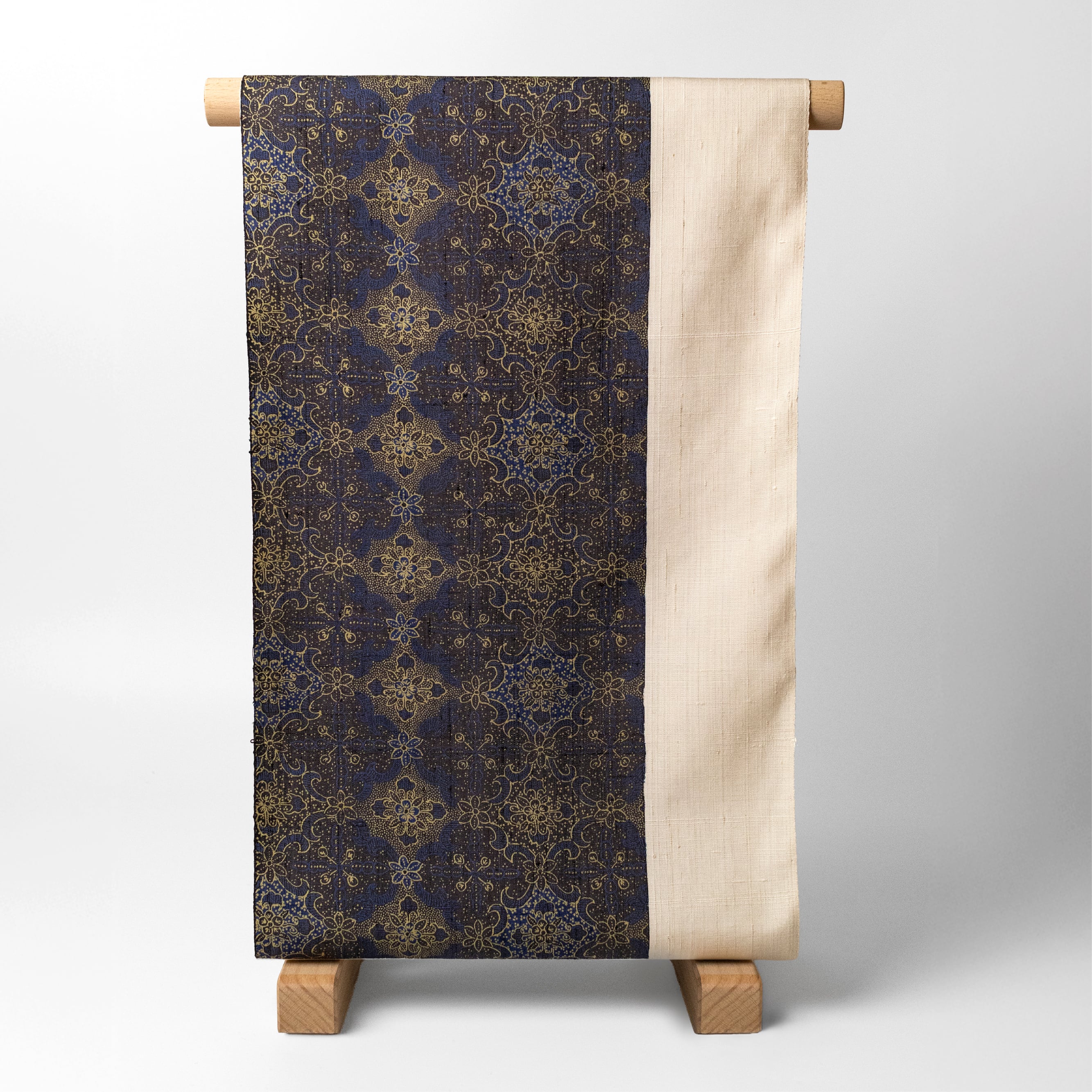 帯 | きものはちす