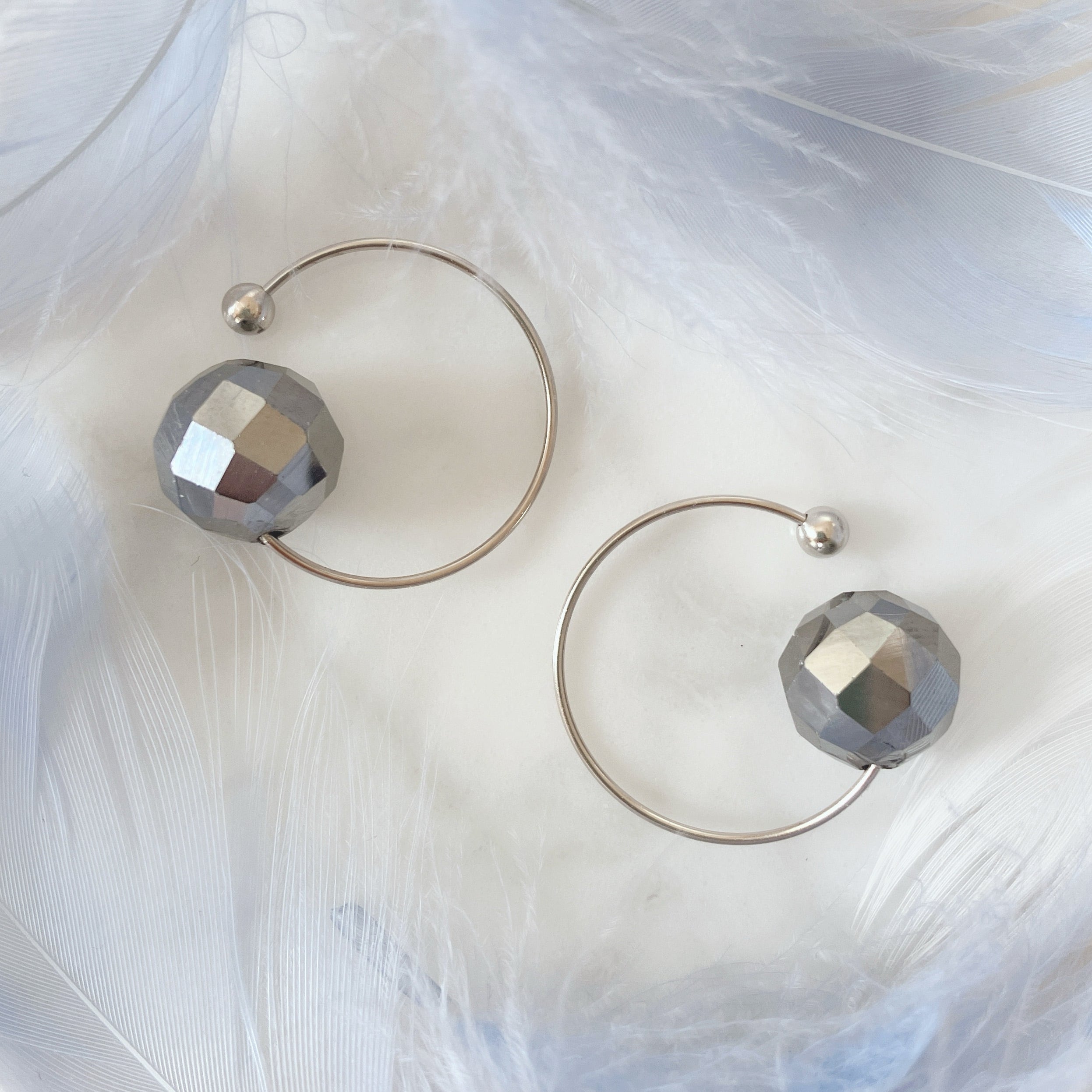 2025年販売終了】シンプルビューティーカフ（シルバー＆パール