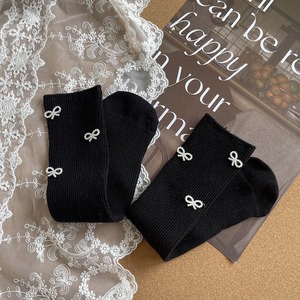 GOODSパール蝶結びデザインソックス