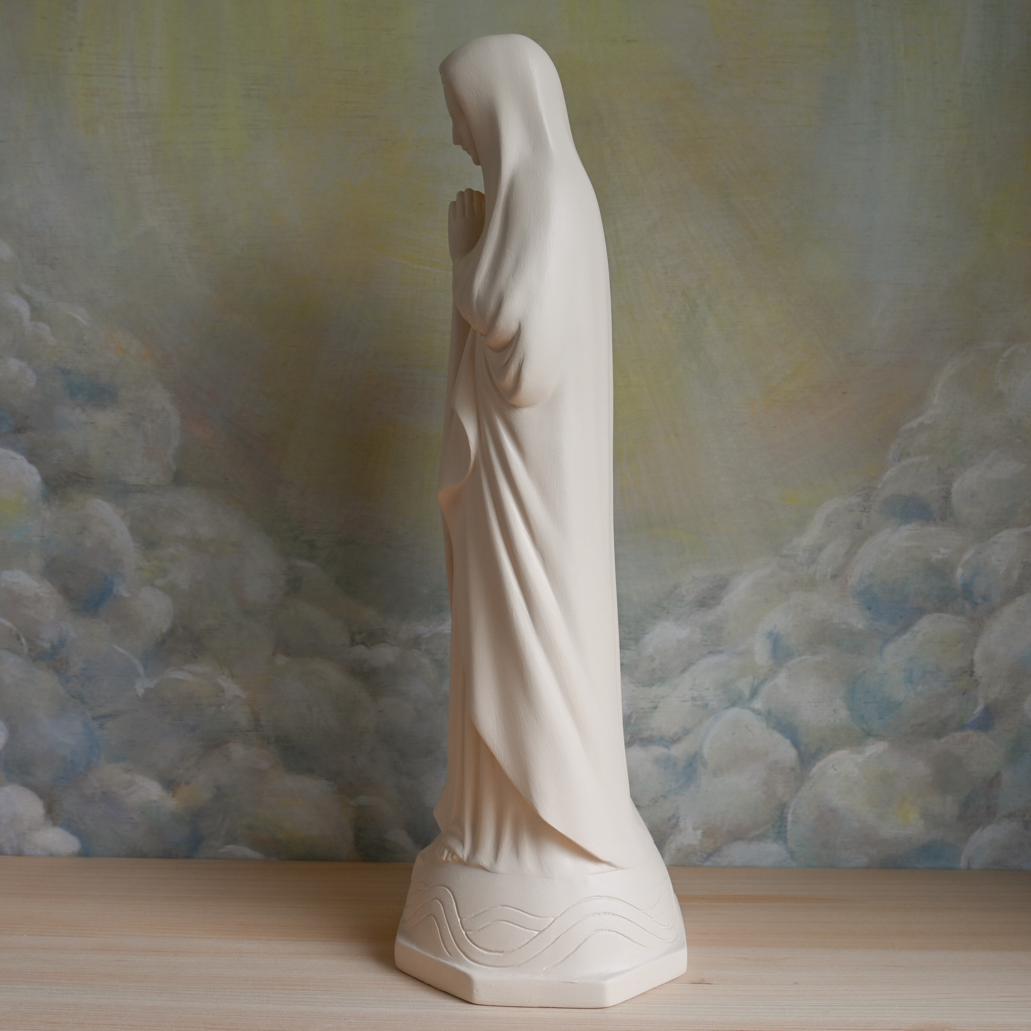 海の星の聖母像【35cm】室内用クリーム色仕上げ | 中田ザビエル工房