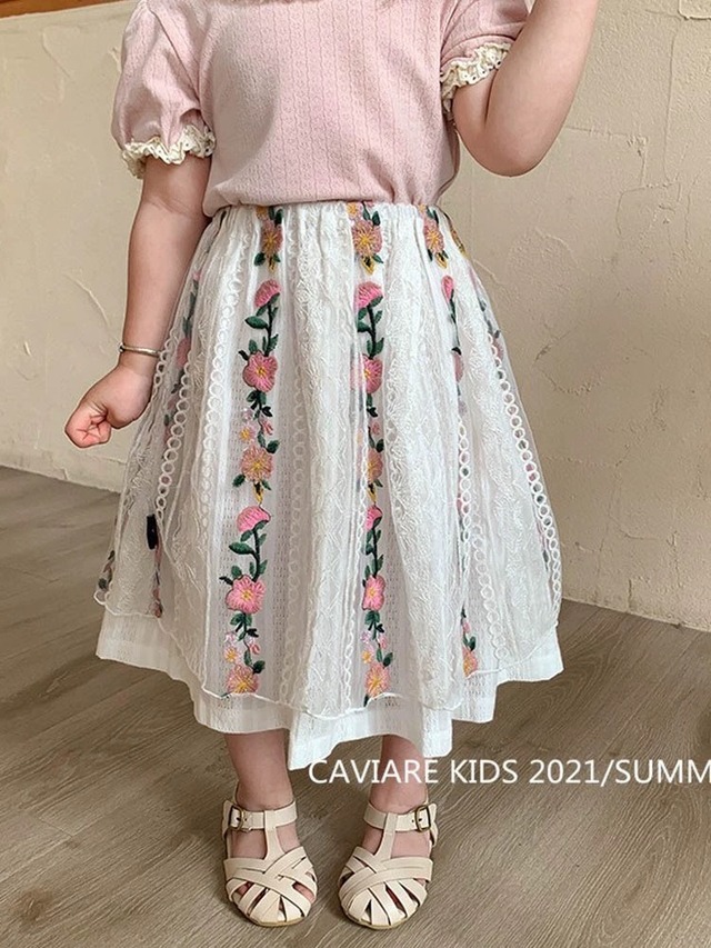 花柄ラインのロングスカート