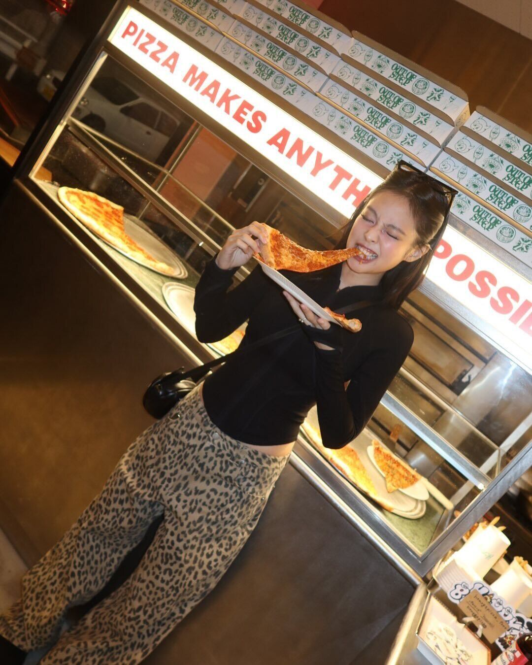 ジェニー着用 ordes レオパード パンツ BLACK PINK