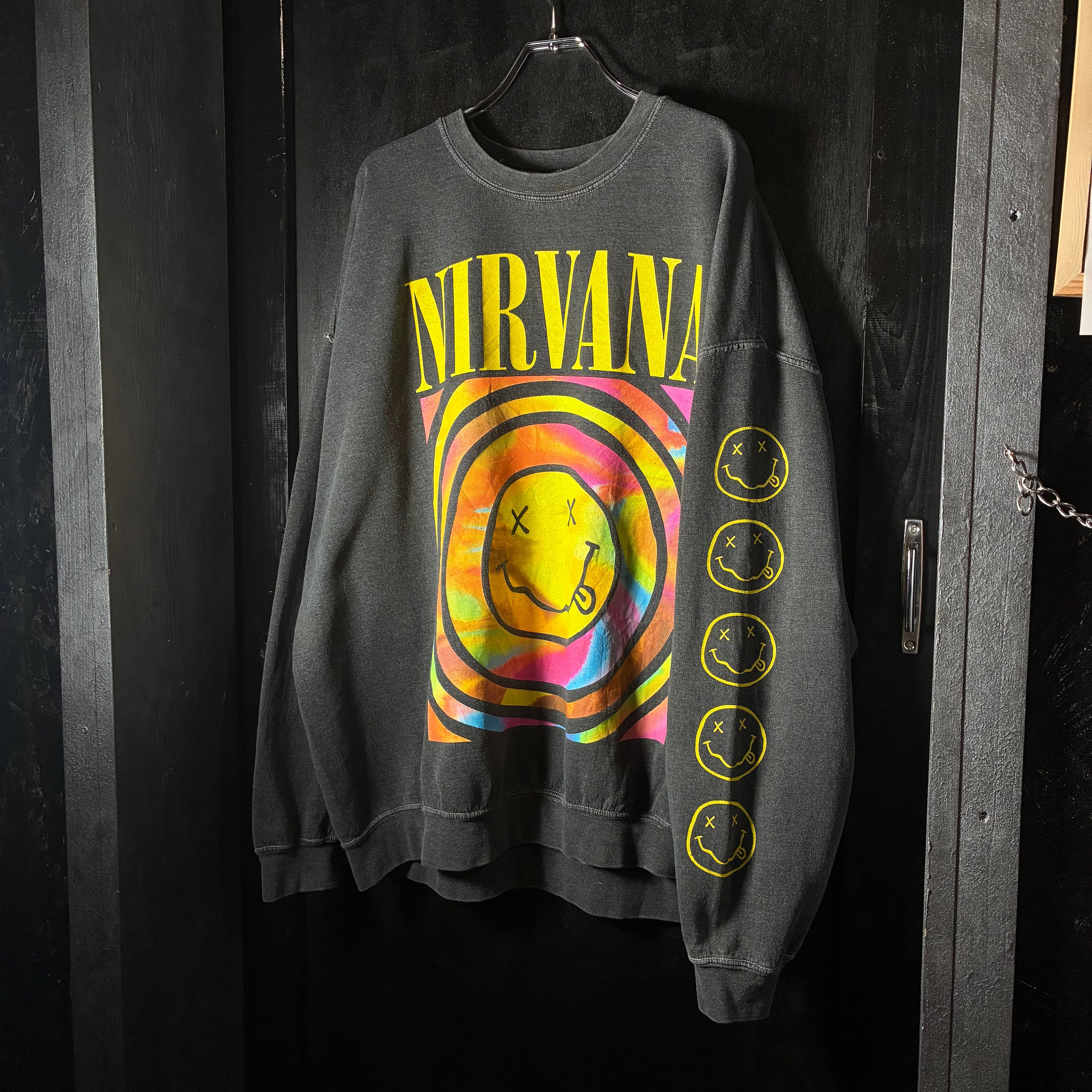 NIRVANA バンドスウェット 袖プリント ダークグレー ニルヴァーナ