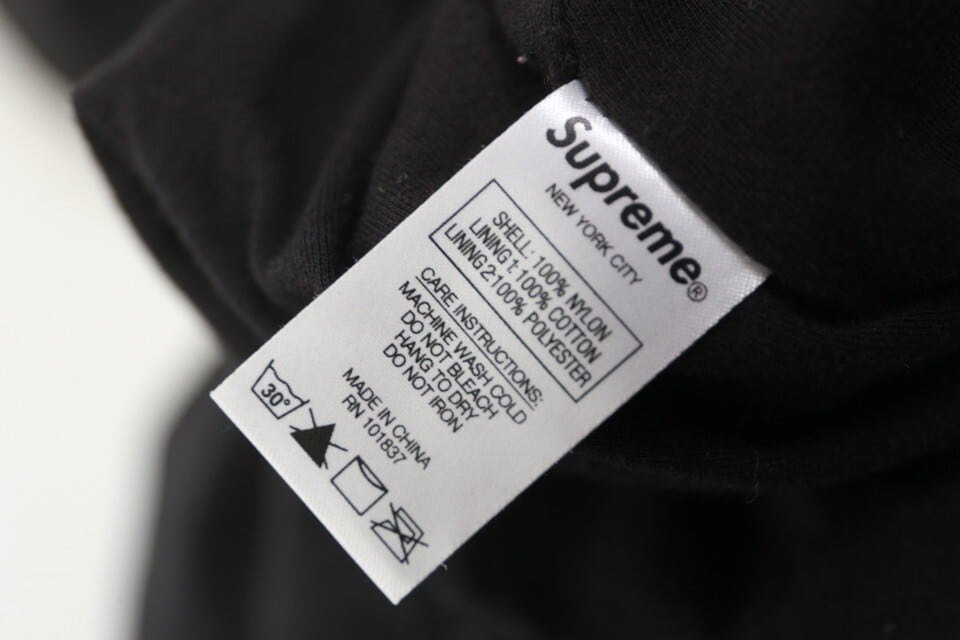 Supreme SIDE LOGO TRACK PANT BLACK MEDIUM 110JC4615 | BRAND BUYERS ...