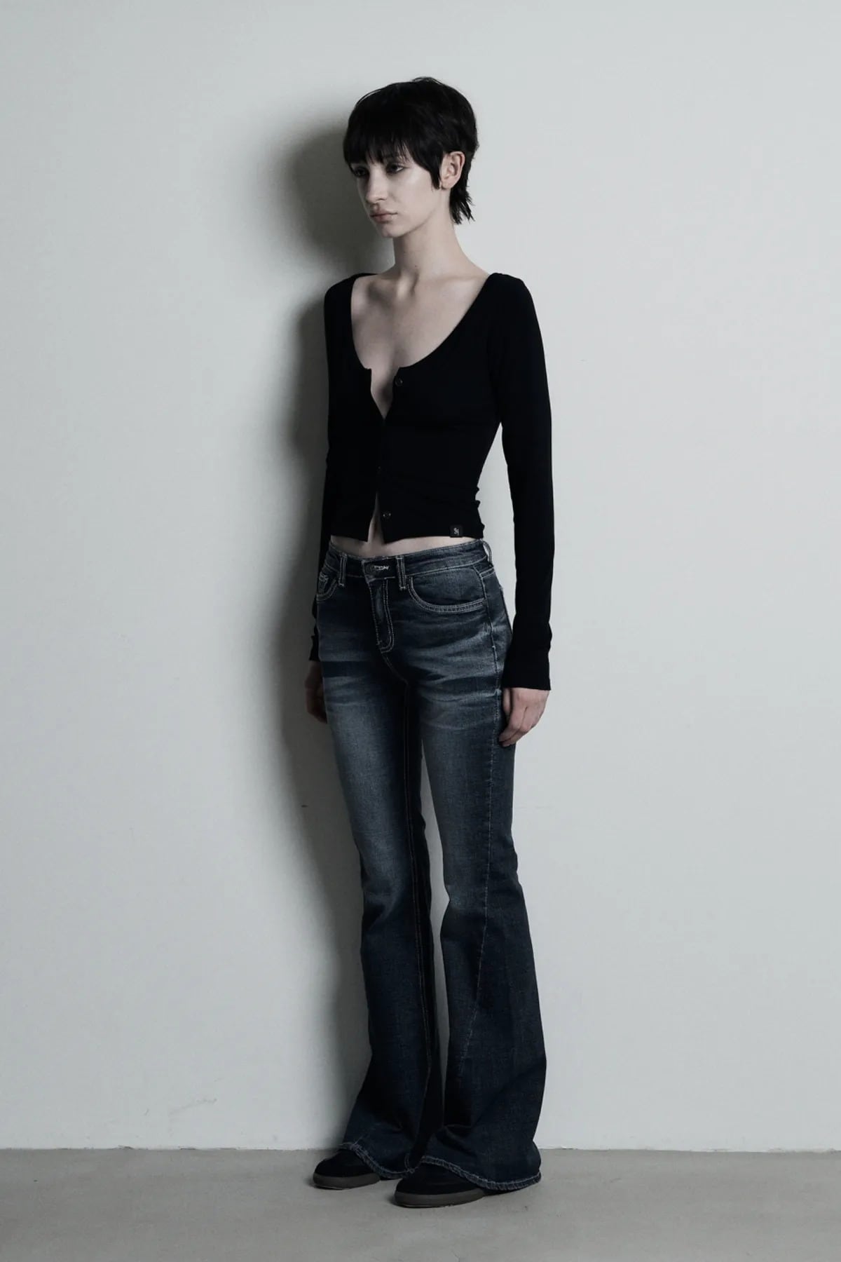 ☆aespa ジゼル 着用！！【SYNERJYN】CAT WASHING DENIM PANTS DEEP