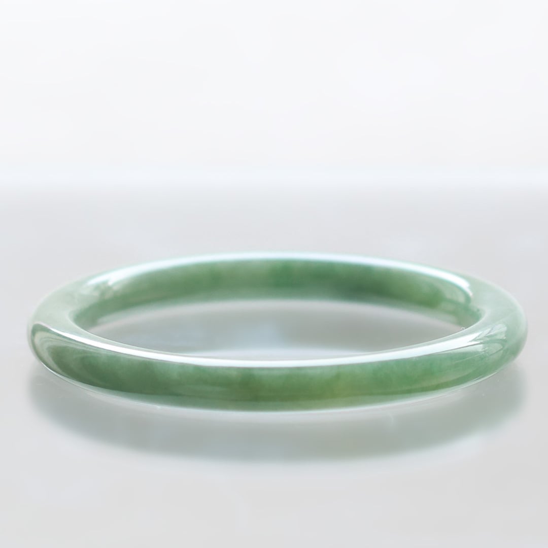 濃緑翡翠バングル 内径 約55mm 】透明感抜群！翡翠の色味を楽しめる！バングル A貨翡翠