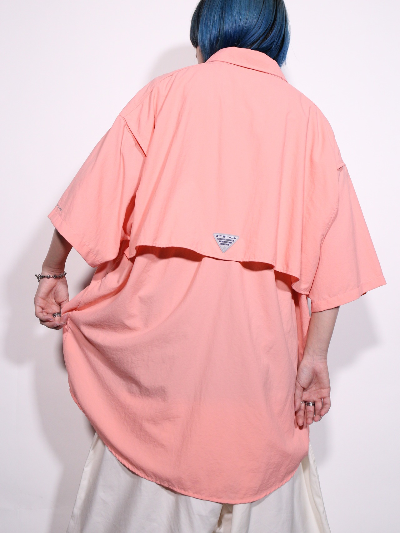 "Columbia" pink PFG fishing design s/s shirt - 6