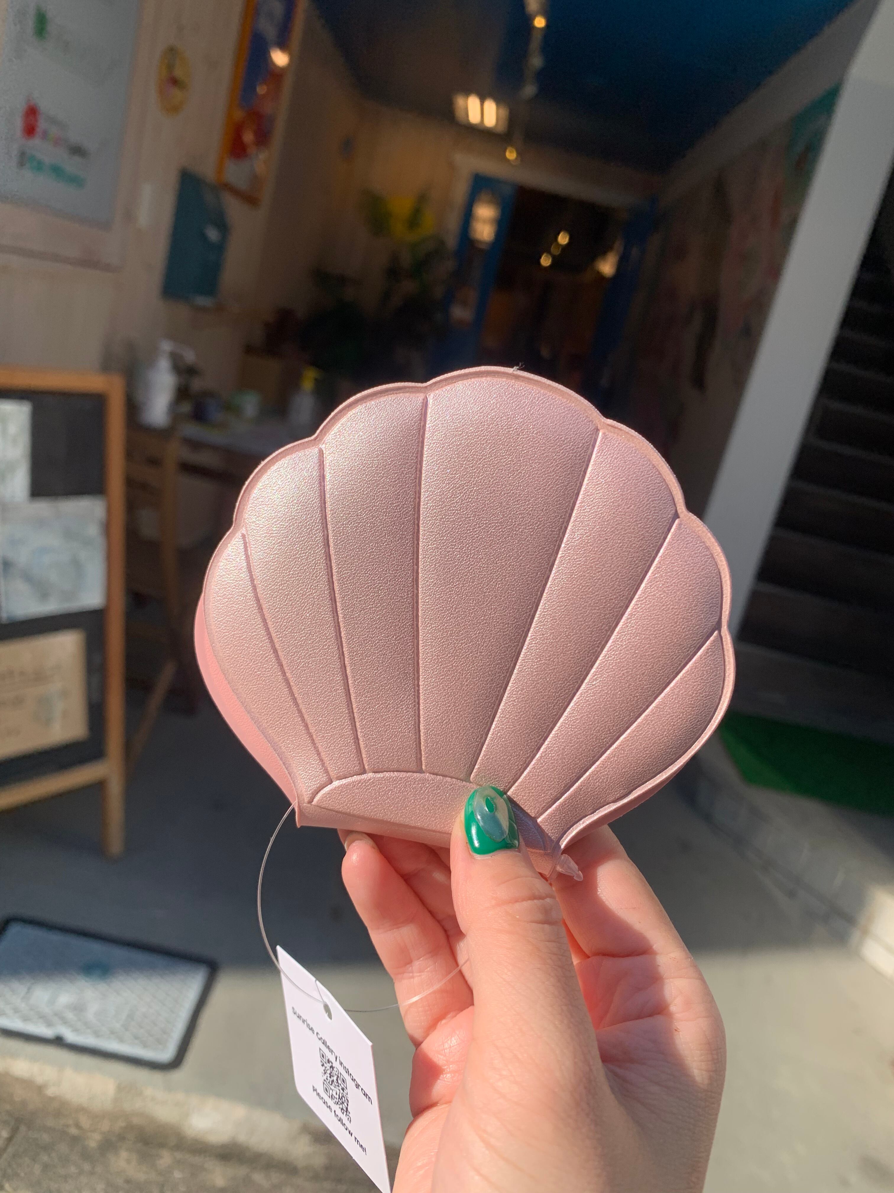 人気商品につき再入荷》手のひらサイズのコンパクトシェルミラー 手鏡