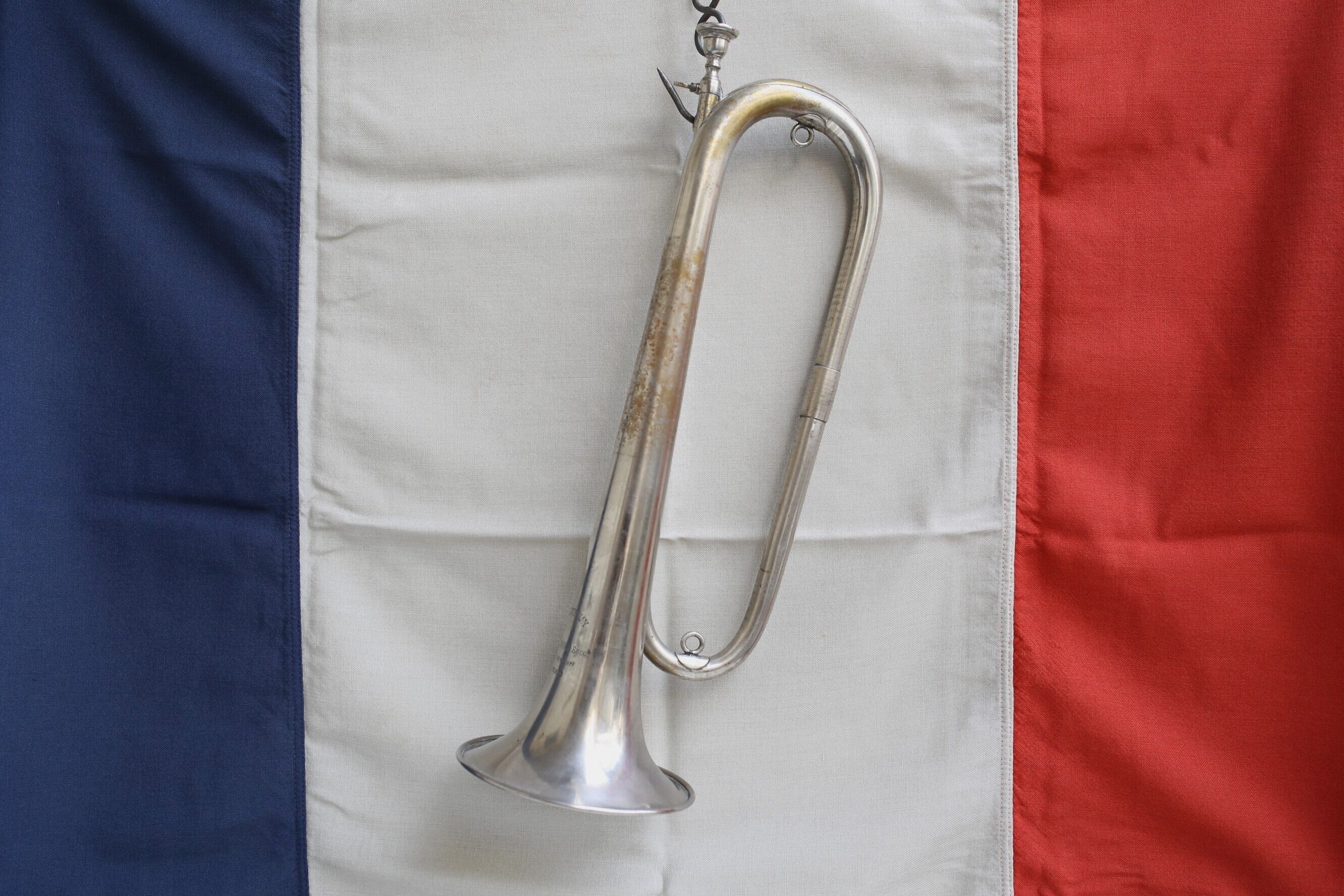 フランス アンティーク ビューグル clairon ラッパ 『E.CHANTENAY』 N-06307
