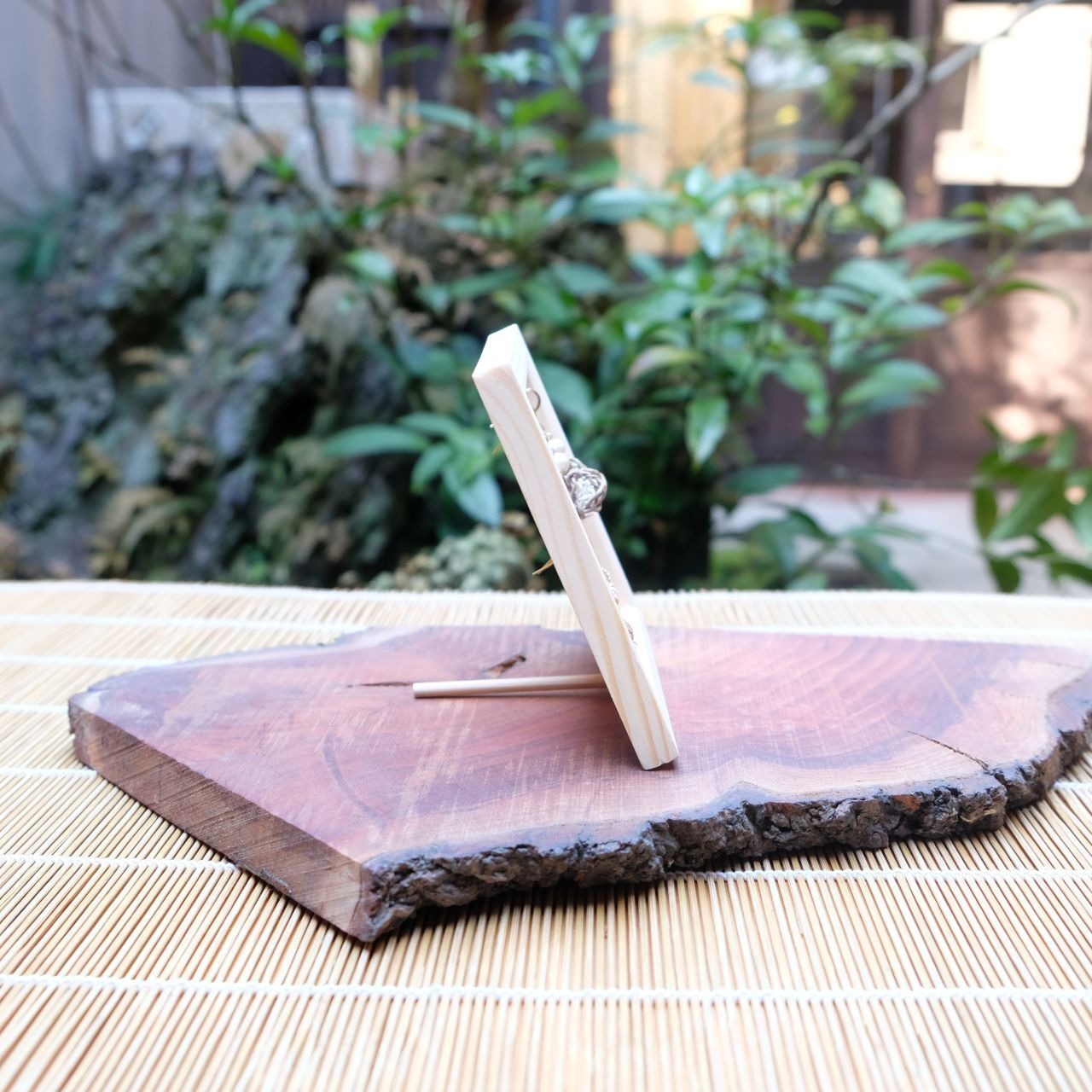 【すだれピアスホルダー】豆絞り WH ミドルタイプ