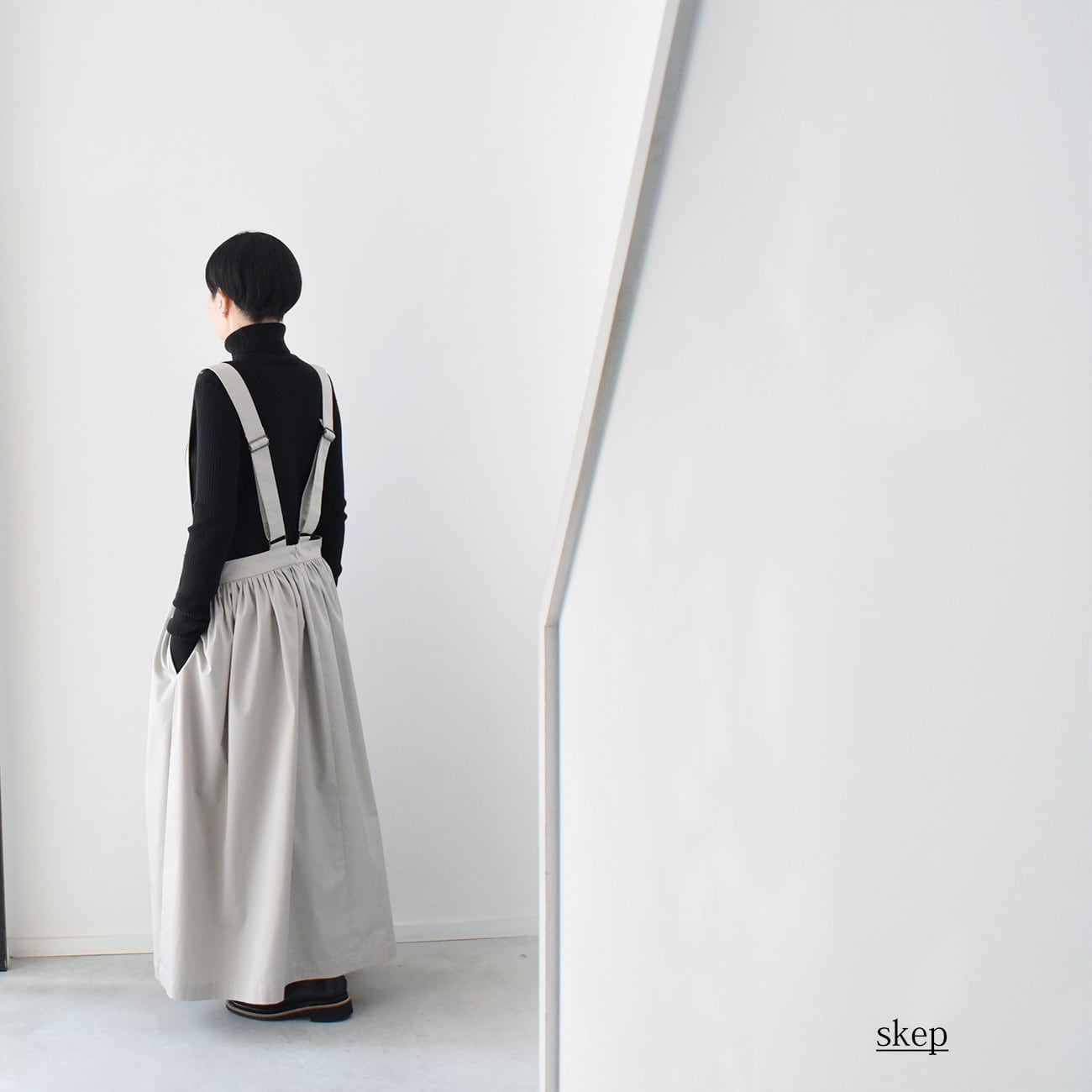 ギャザージャンパースカート：グレー［SK03JSGY］ | skep-online shop