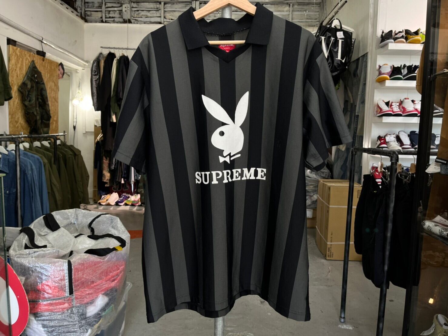 送料込 supreme Playboy Soccer Jersey XL