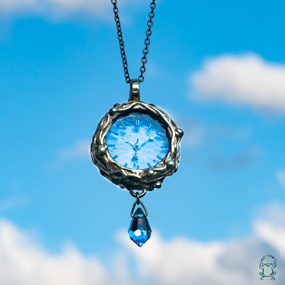 ブルースカイネックレス時計Sパステルブルー | カエルの時計屋さん