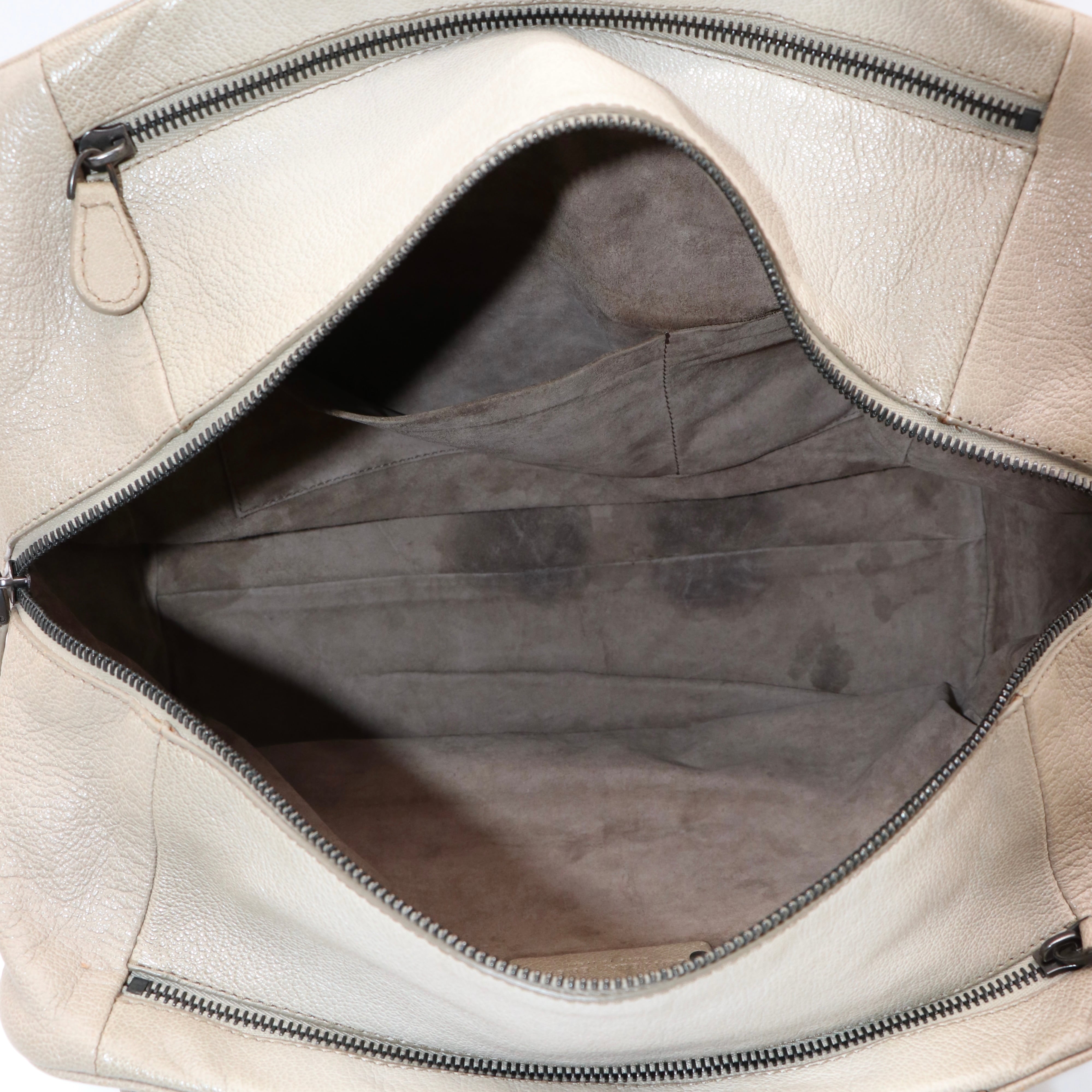 ボッテガべネタ　イントレ　レザーボストンバッグ　ブラックネイビー　グラデーション Bottega Veneta イントレチャート グラデーションボストンバッグ