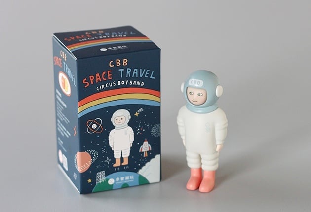 CBB figre space travel blind series