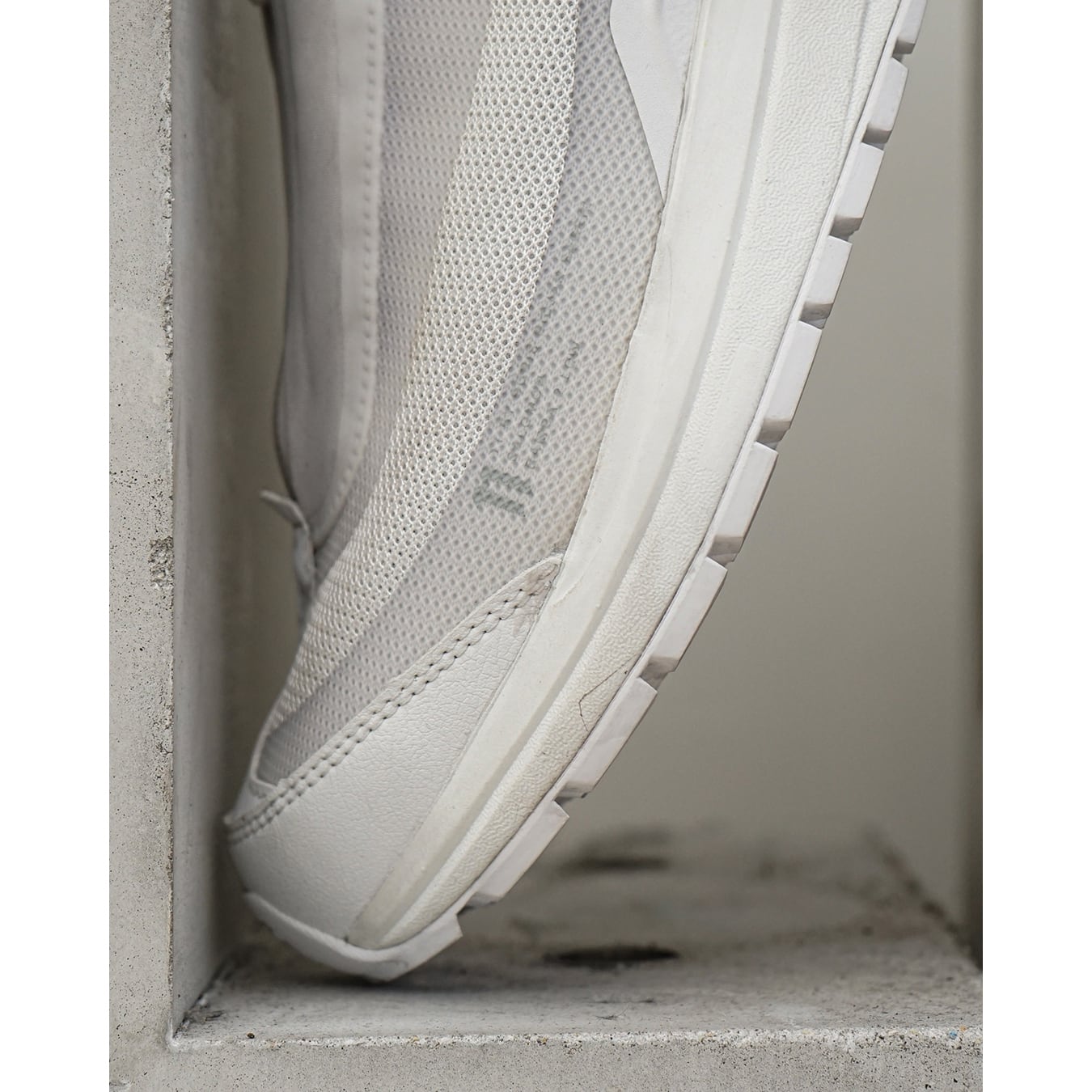 11 BY BORIS BIDJAN SABERI] (イレブンバイボリスビジャンサベリ) 11by