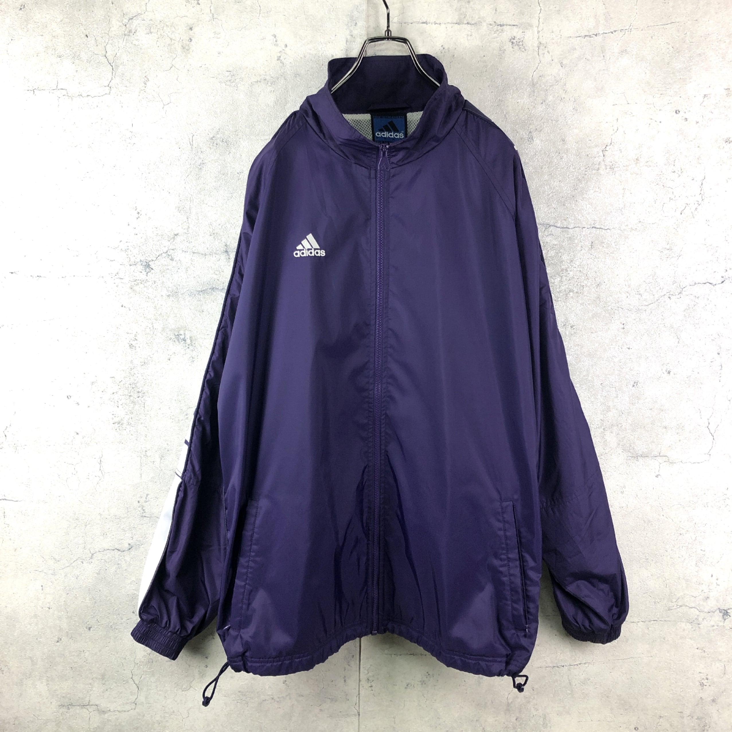 adidasナイロンジャケット