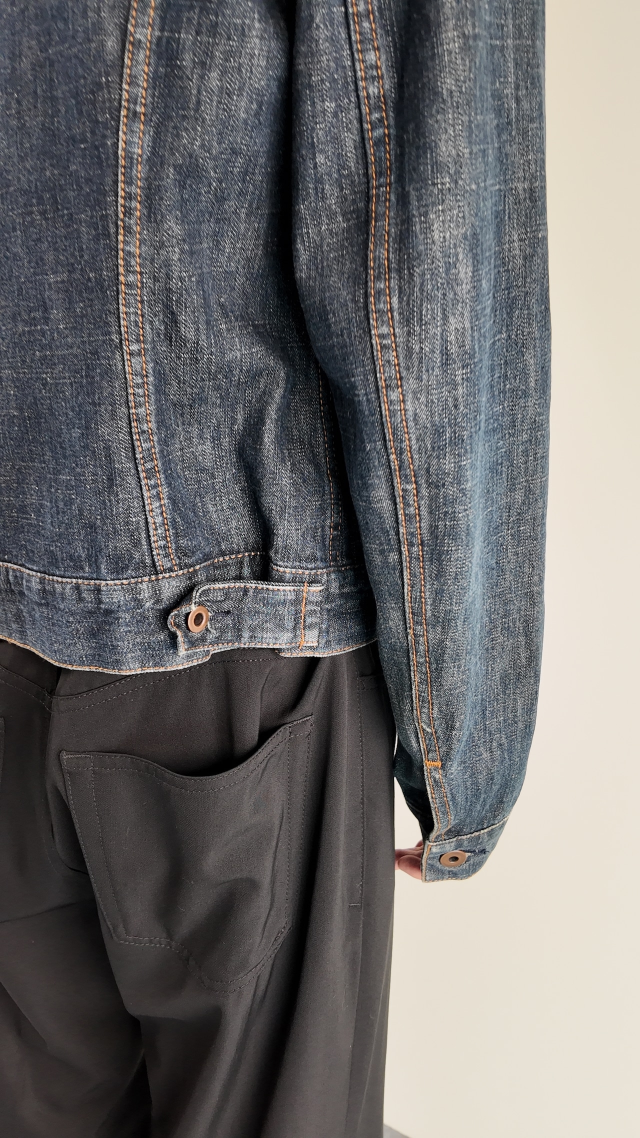 【MIUMIU】dark tone tracker jacket