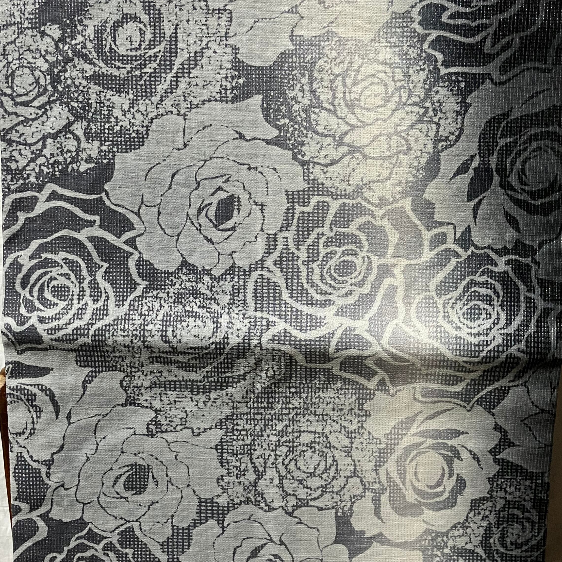 染名古屋帯（グレーたてぼかしにバラ）